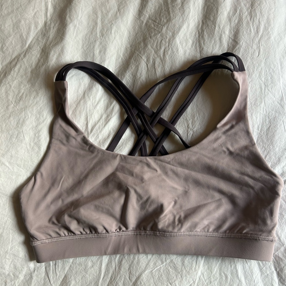Lululemon Athletica Strappy purple Sports Bra - size 8
